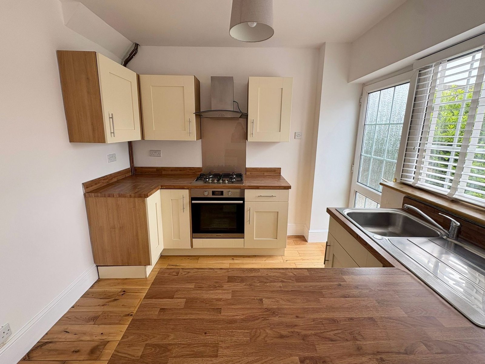 Two Bedroom House — photo 6