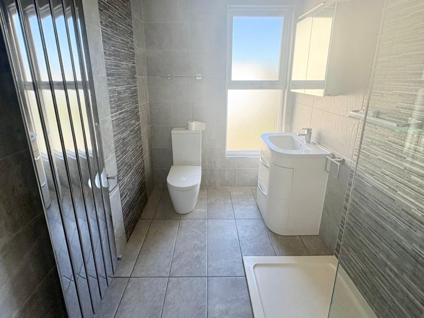 One Bedroom Flat — photo 10