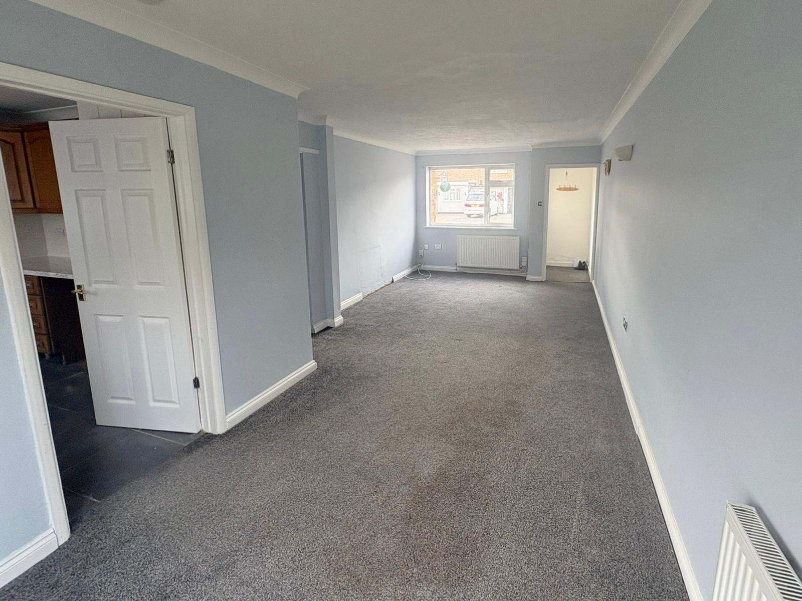 Three Bedroom House — photo 6