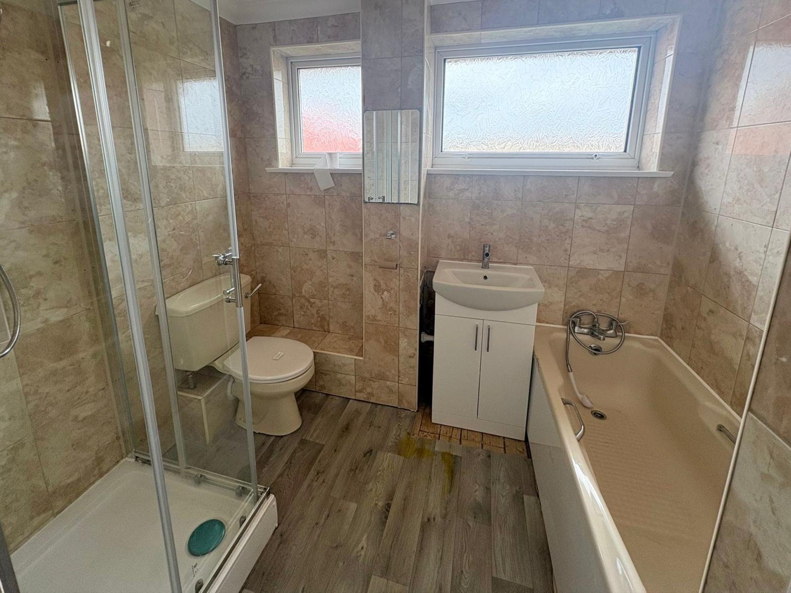 Three Bedroom House — photo 17