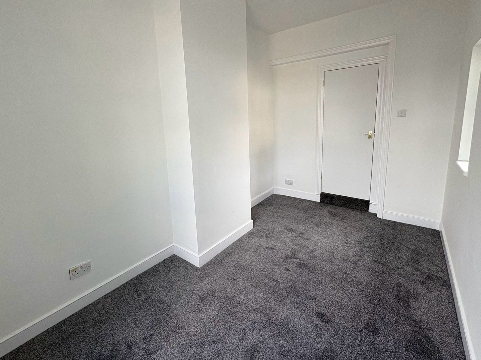 Three Bedroom House — photo 12
