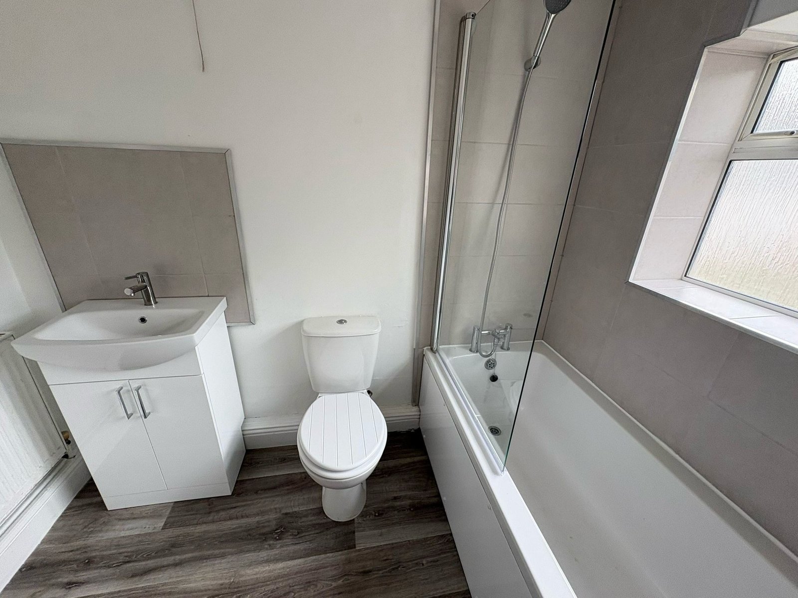 Three Bedroom House — photo 13