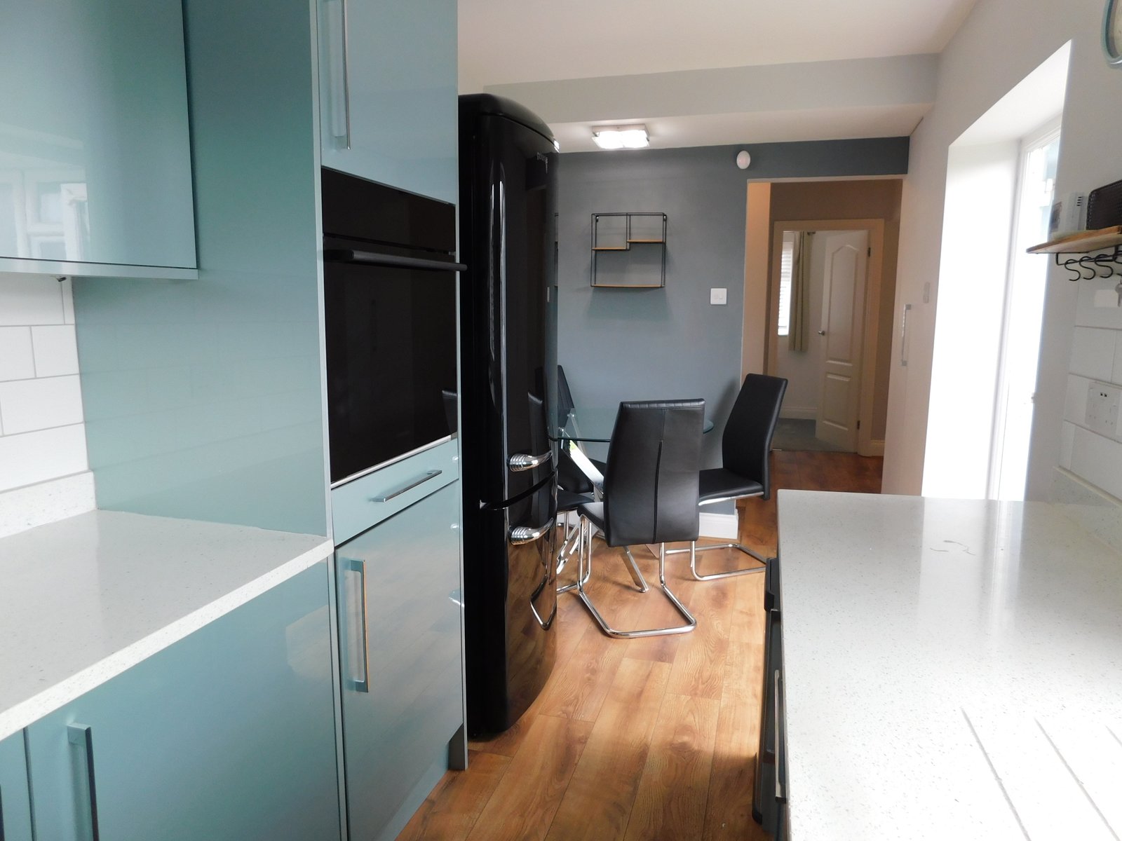 Two/Three Bedroom Bungalow — photo 10