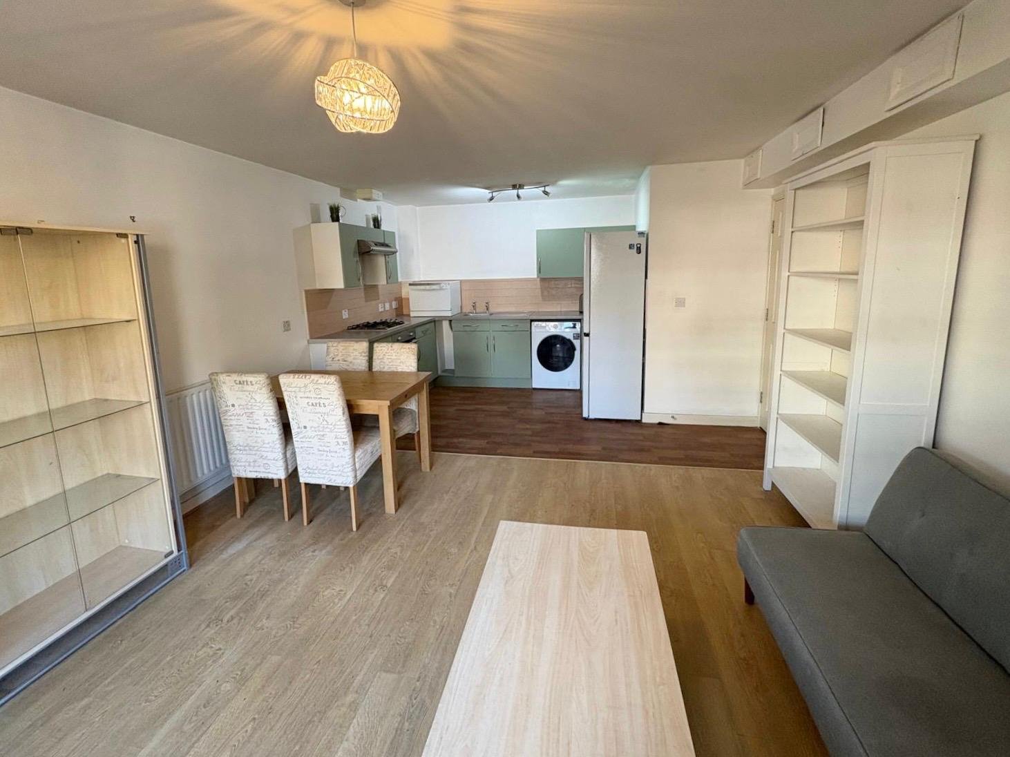 One Bedroom Flat — photo 4