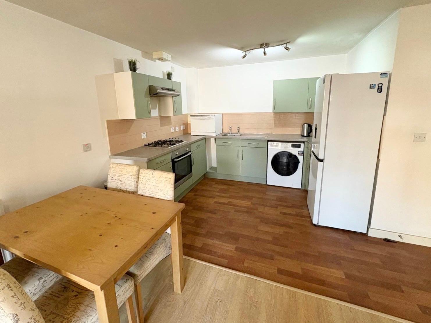 One Bedroom Flat — photo 6