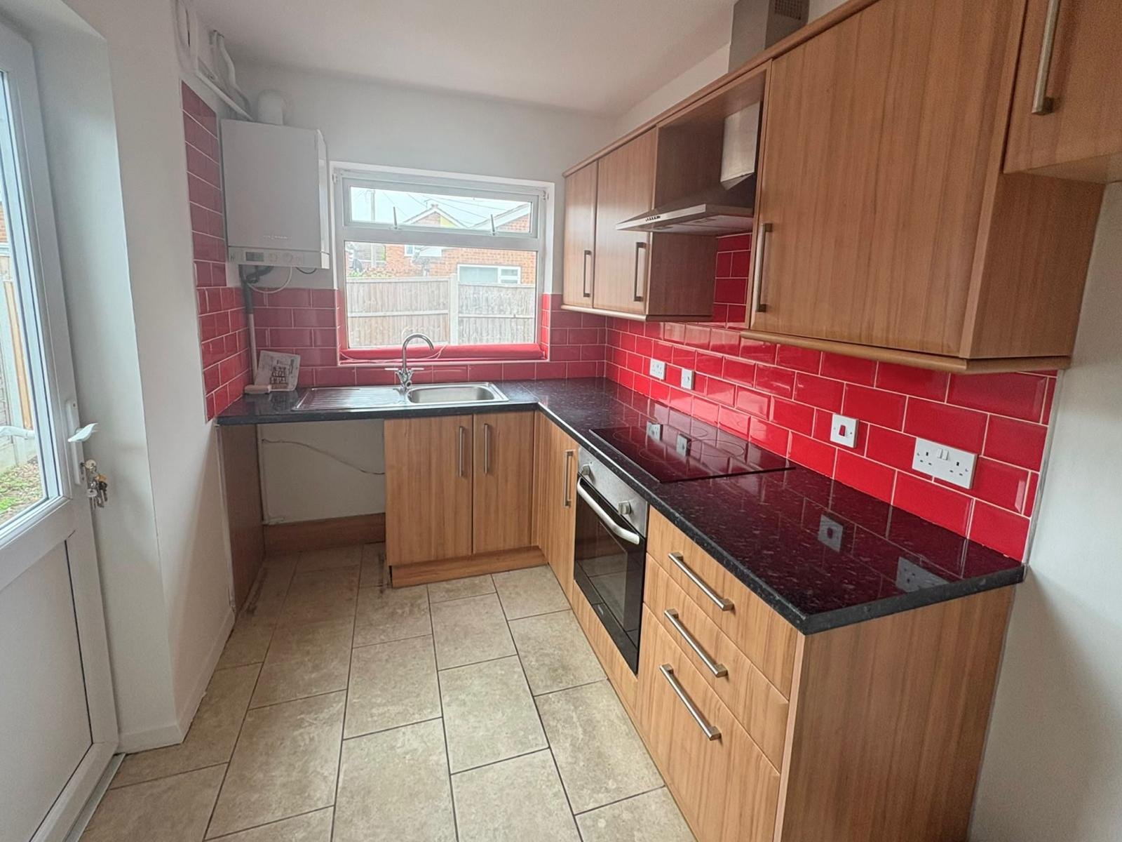 One Bedroom Bungalow — photo 5