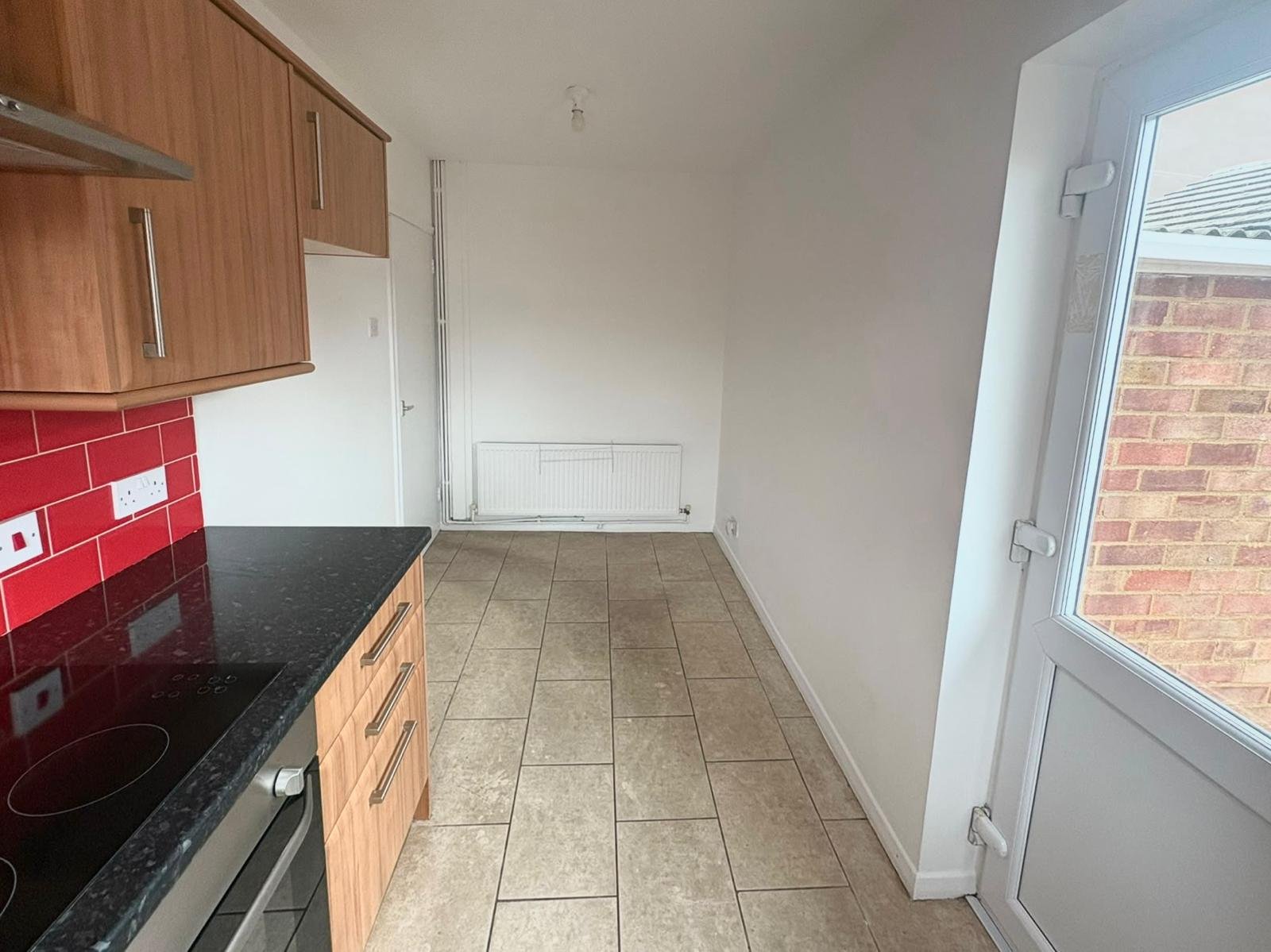 One Bedroom Bungalow — photo 6
