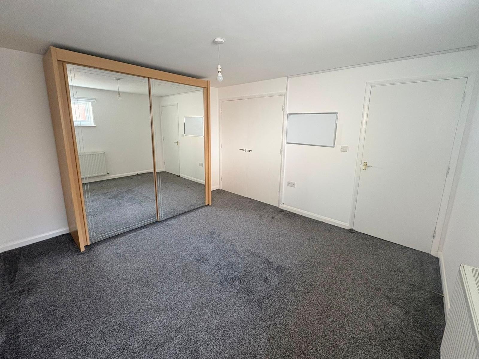 Two Bedroom House — photo 2