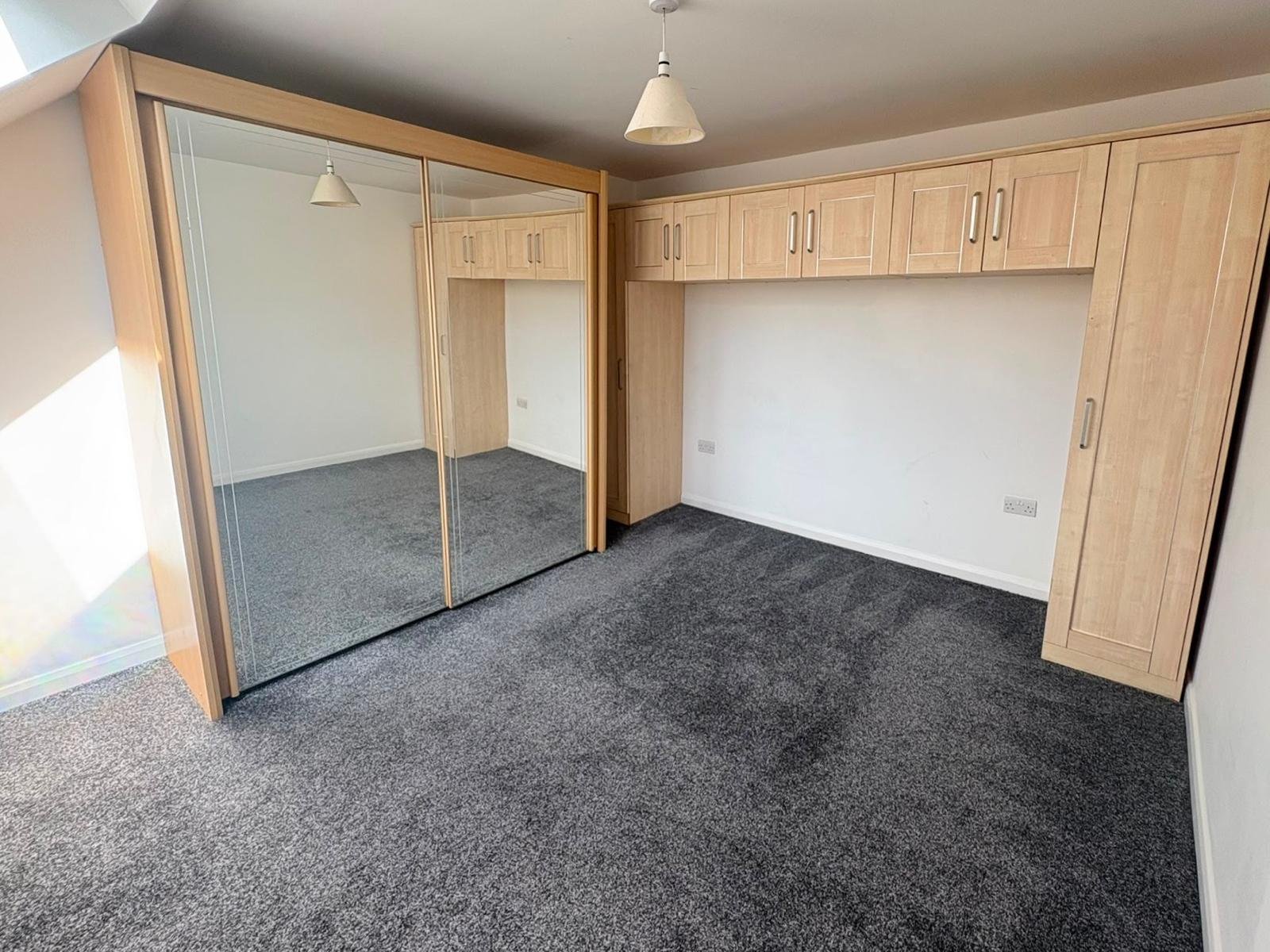 Two Bedroom House — photo 9