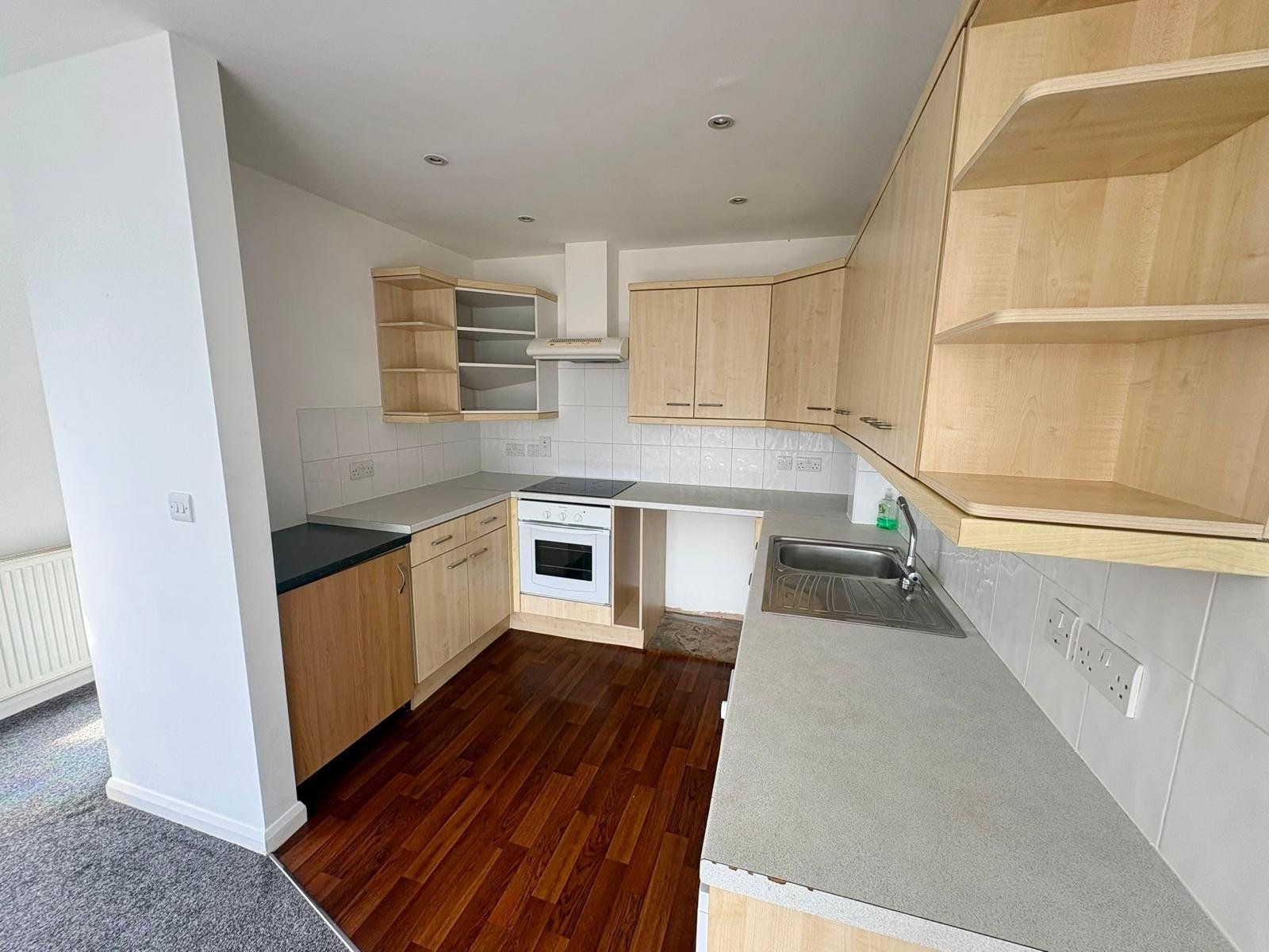 Two Bedroom House — photo 10