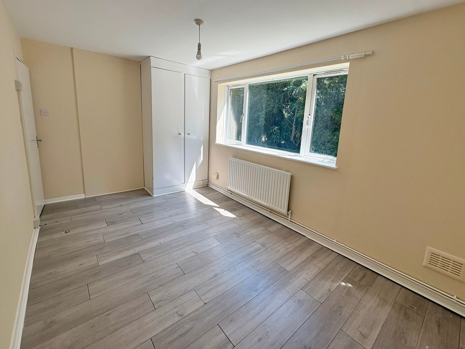 Two Bedroom Flat — photo 8