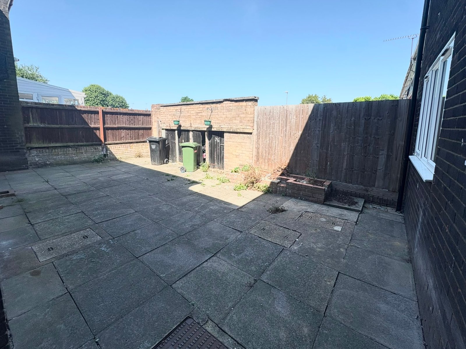 Two Bedroom Flat — photo 10
