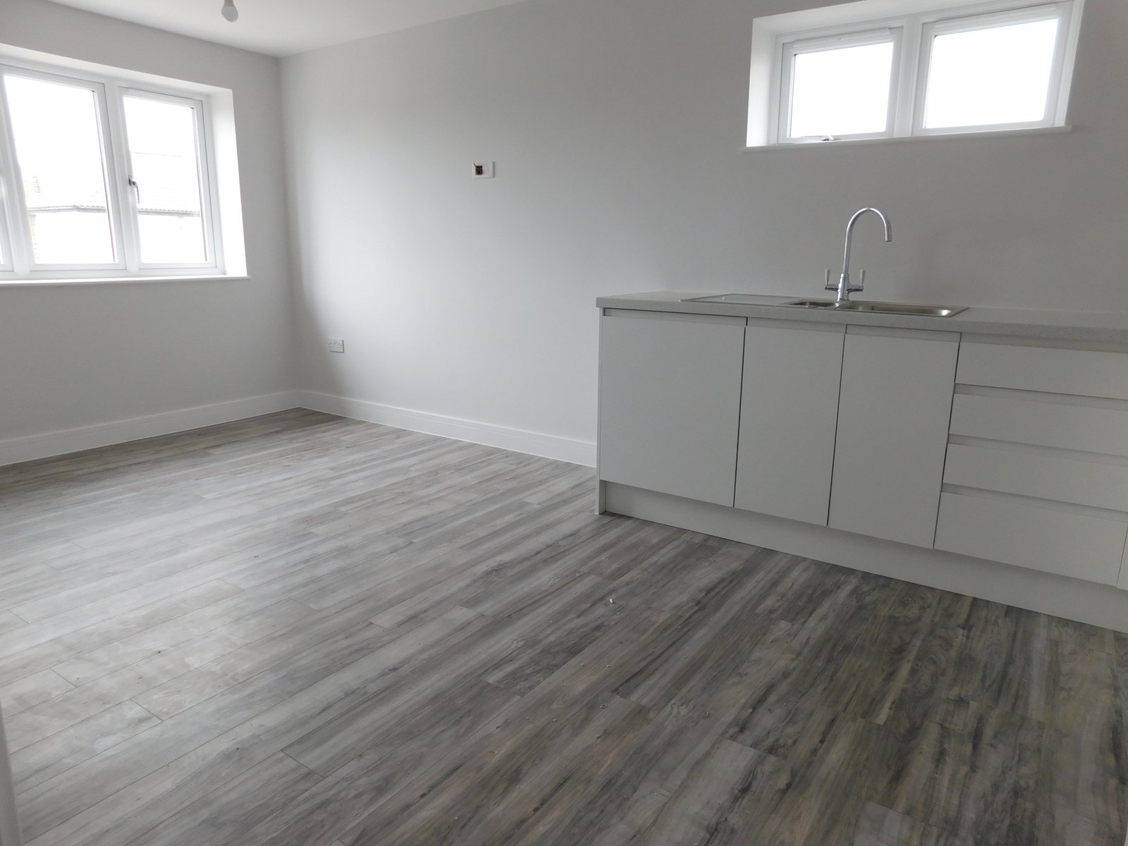 One Bedroom Flat — photo 5
