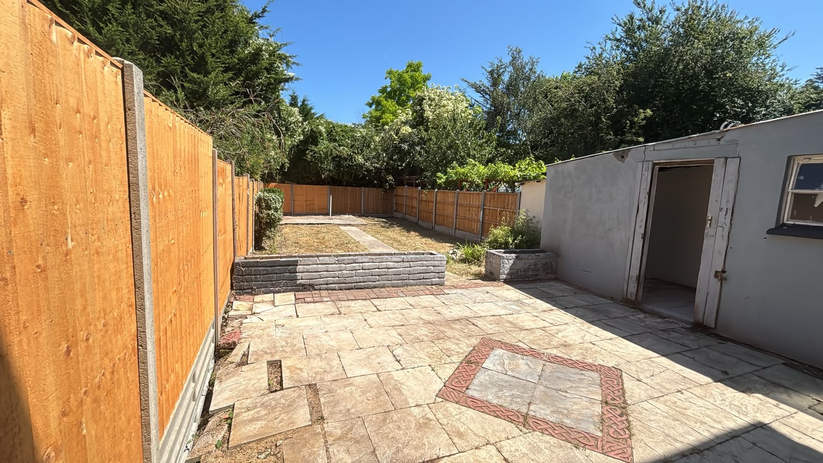 Three Bedroom House — photo 16