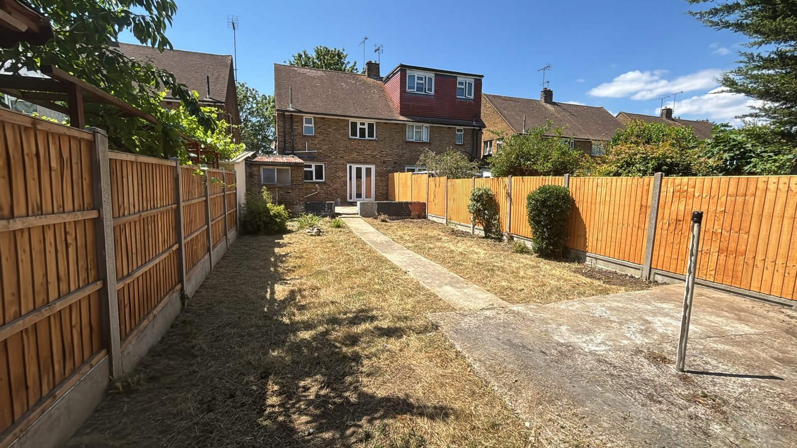 Three Bedroom House — photo 17