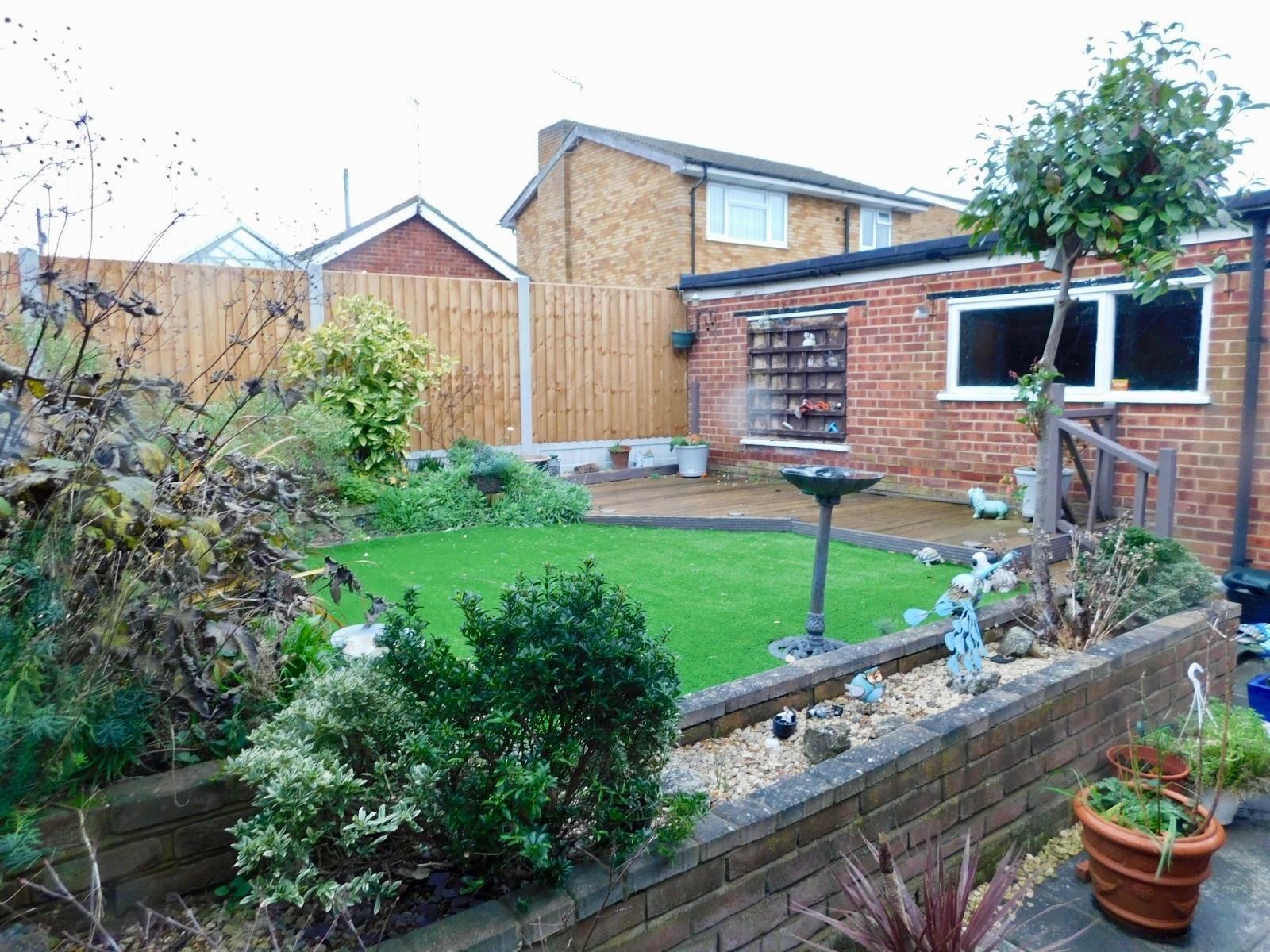 Two Bedroom Bungalow — photo 3