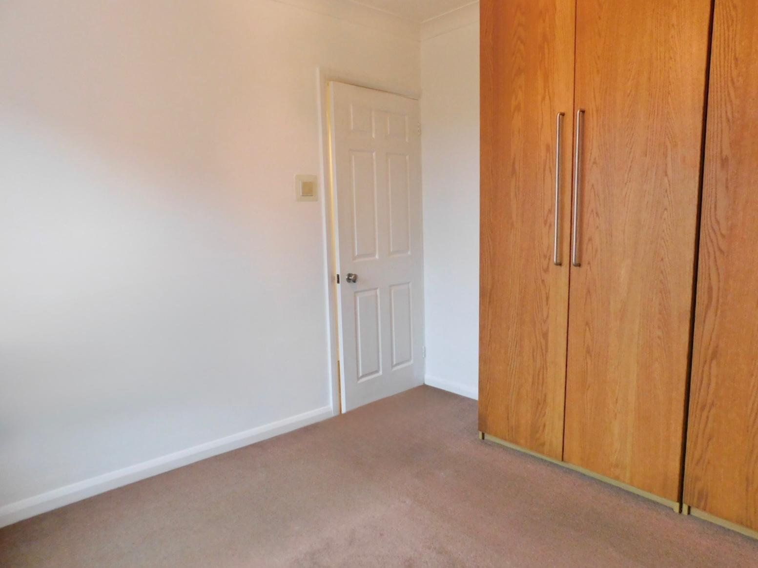 Two Bedroom Bungalow — photo 11