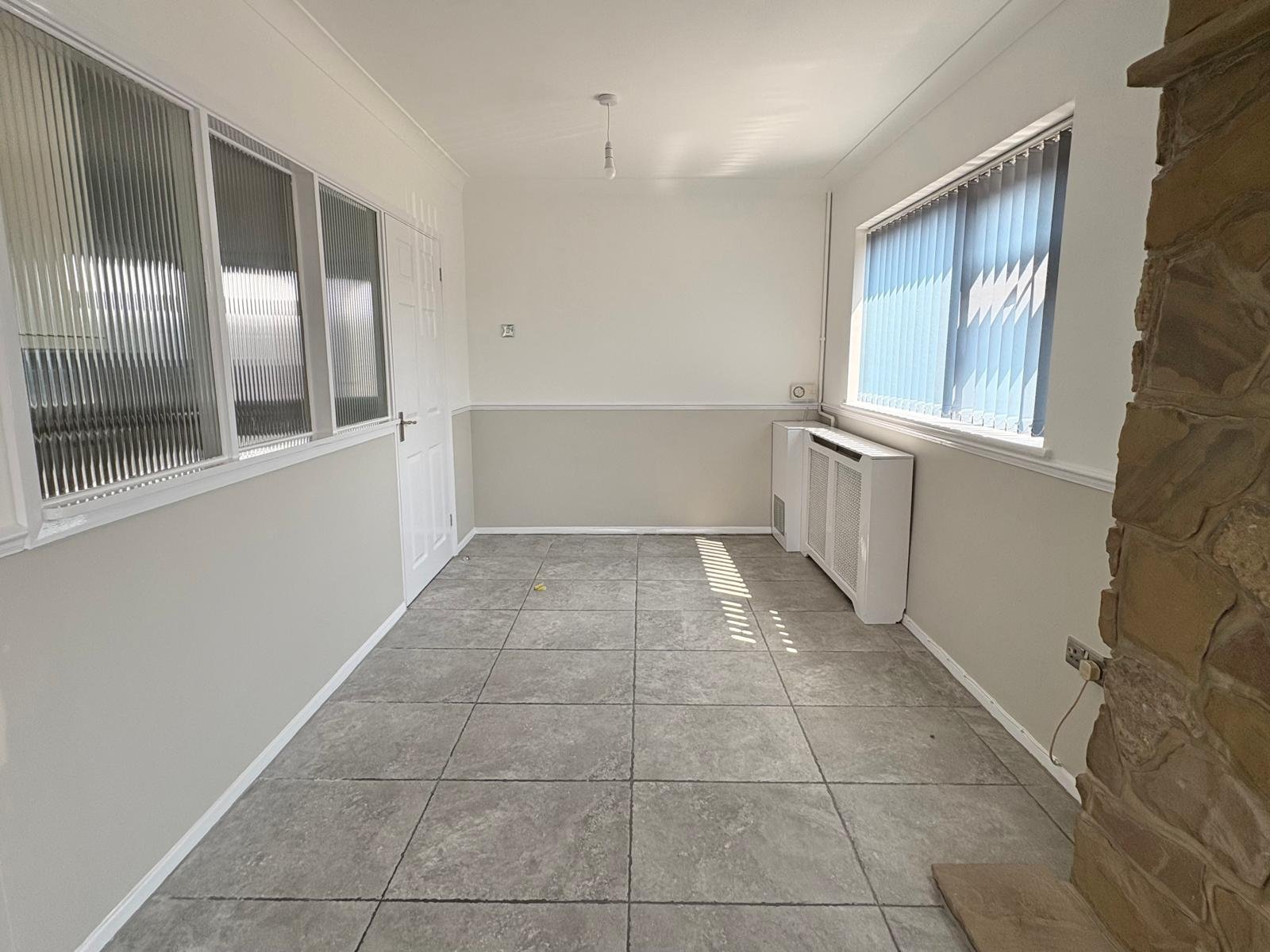 Three-Bedroom Bungalow — photo 6