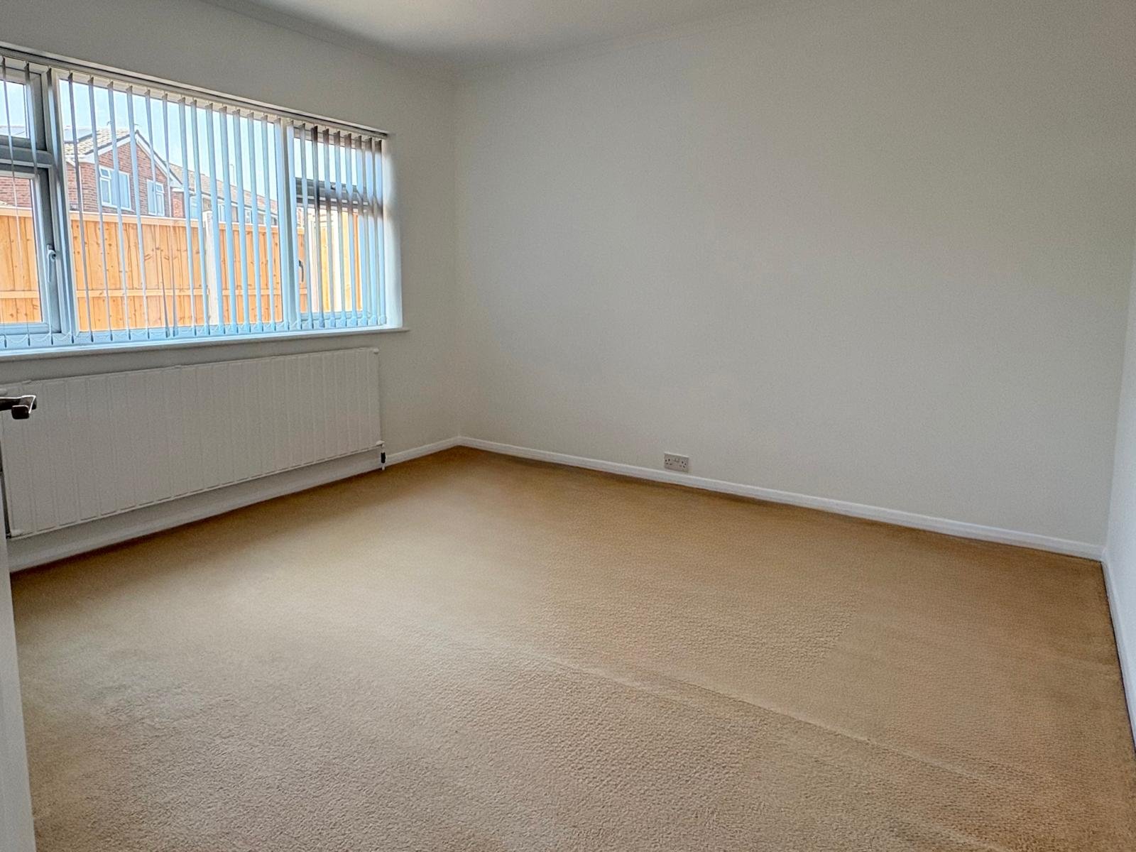 Three-Bedroom Bungalow — photo 9