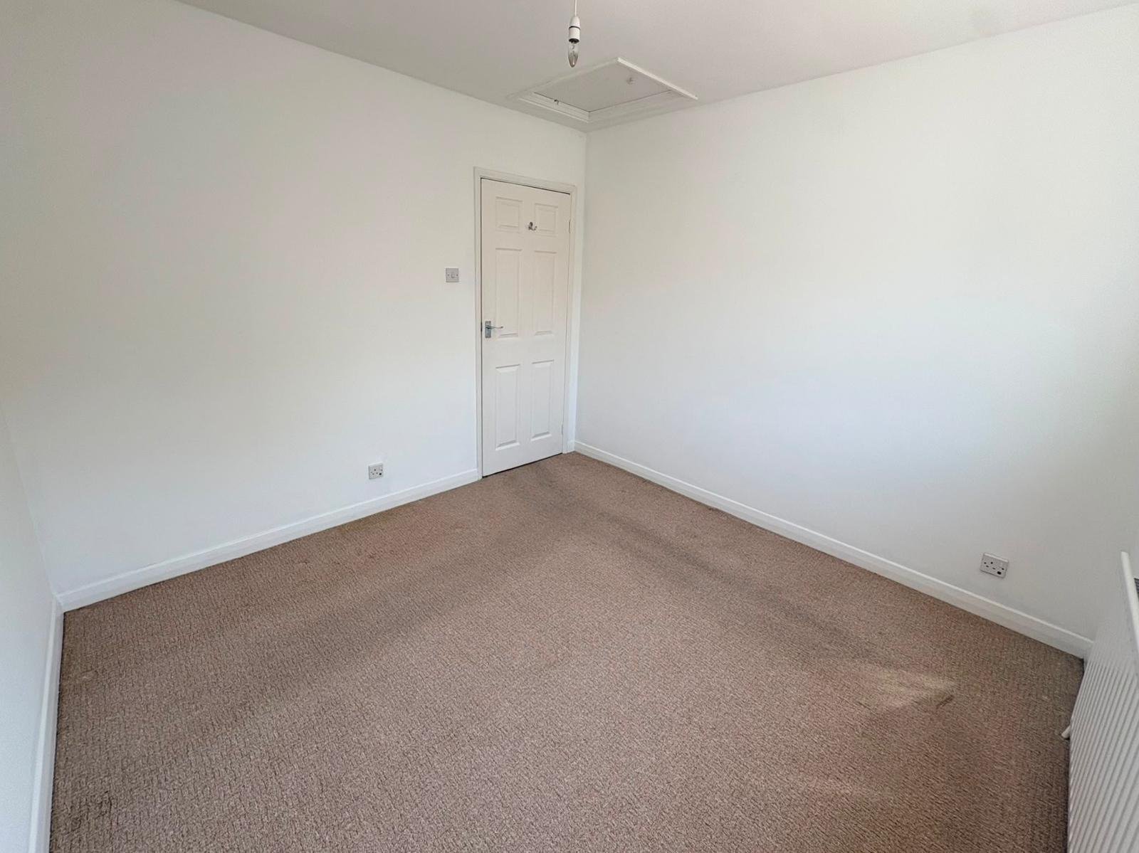 Two Bedroom Bungalow — photo 5