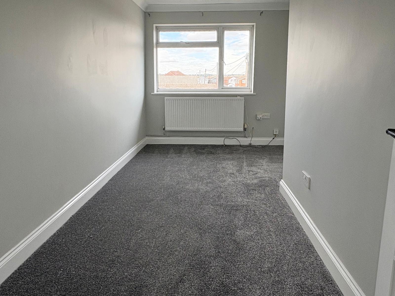 Two Bedroom Flat — photo 3