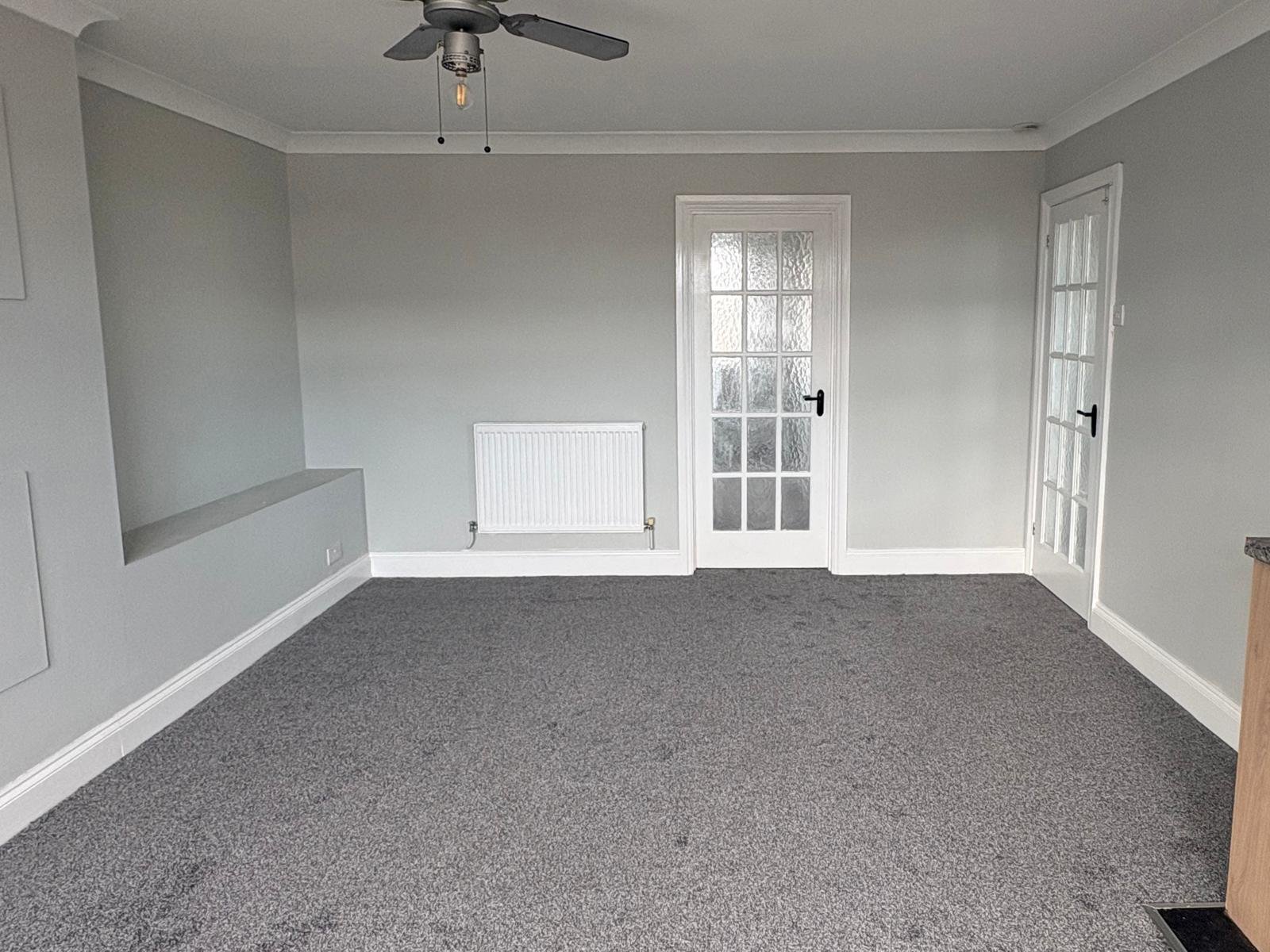 Two Bedroom Flat — photo 9
