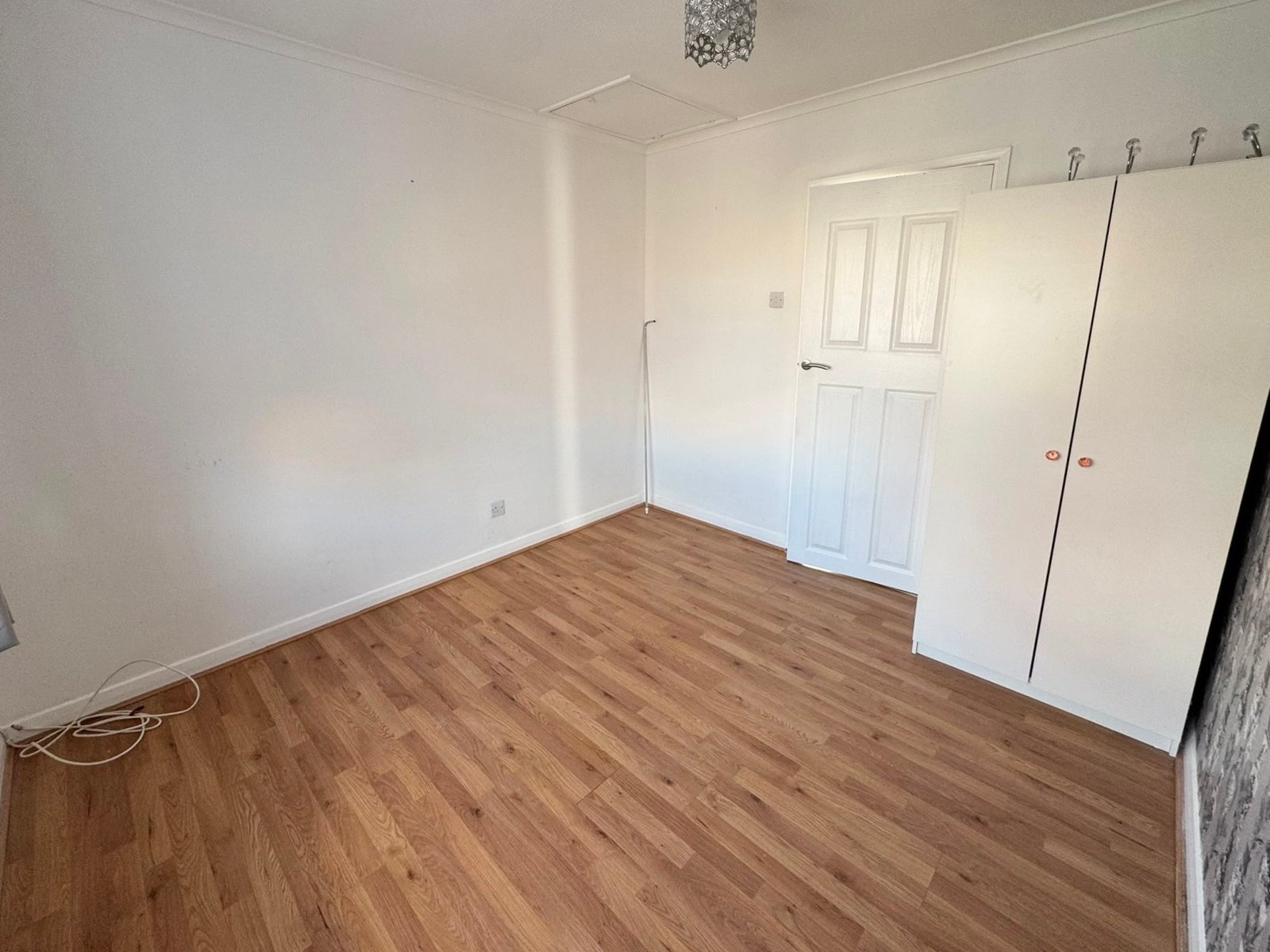 Two Bedroom Bungalow — photo 3
