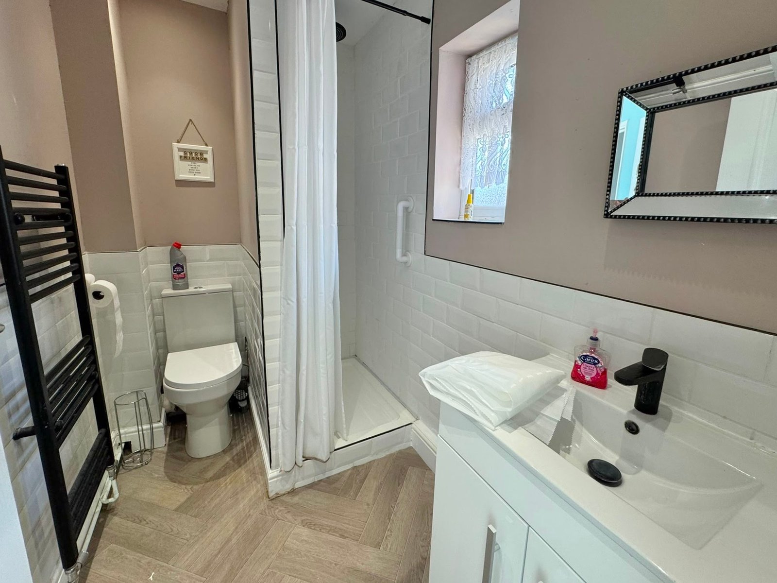 Two Bedroom Bungalow — photo 9