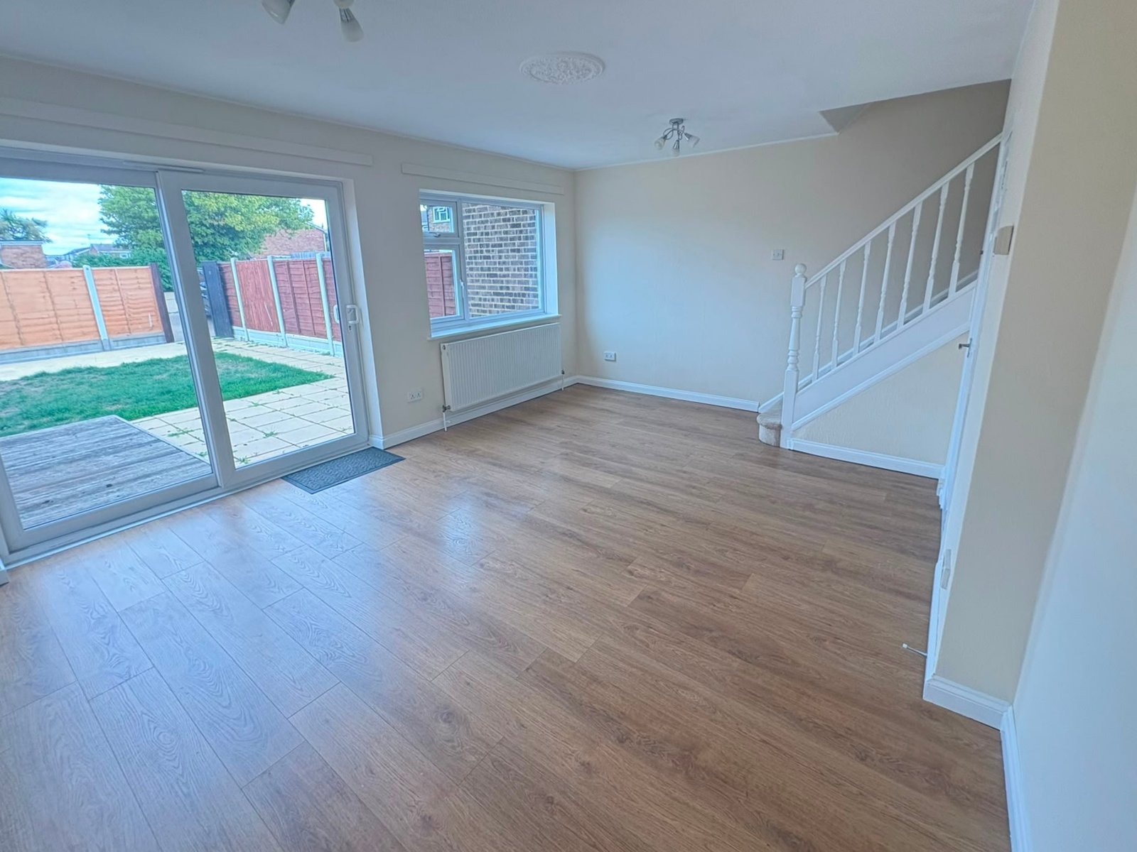 Three Bedroom House — photo 2
