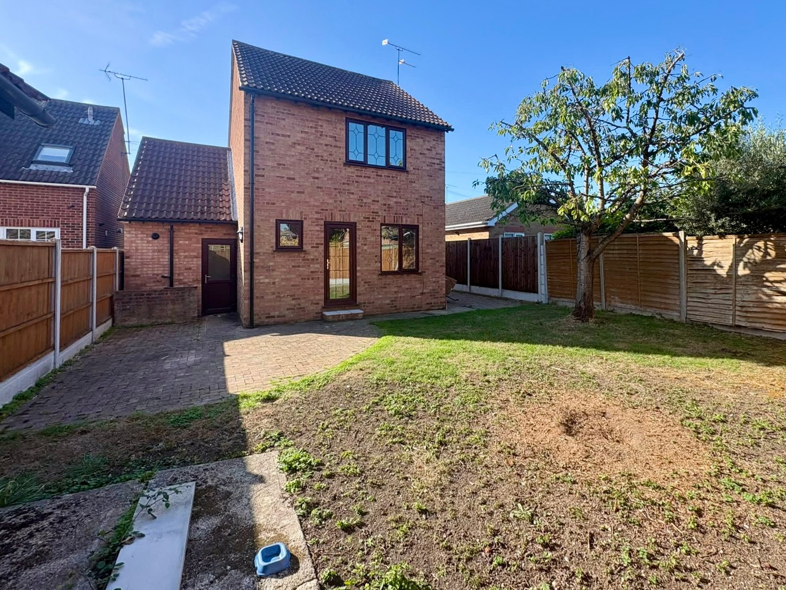 Two Bedroom House — photo 12