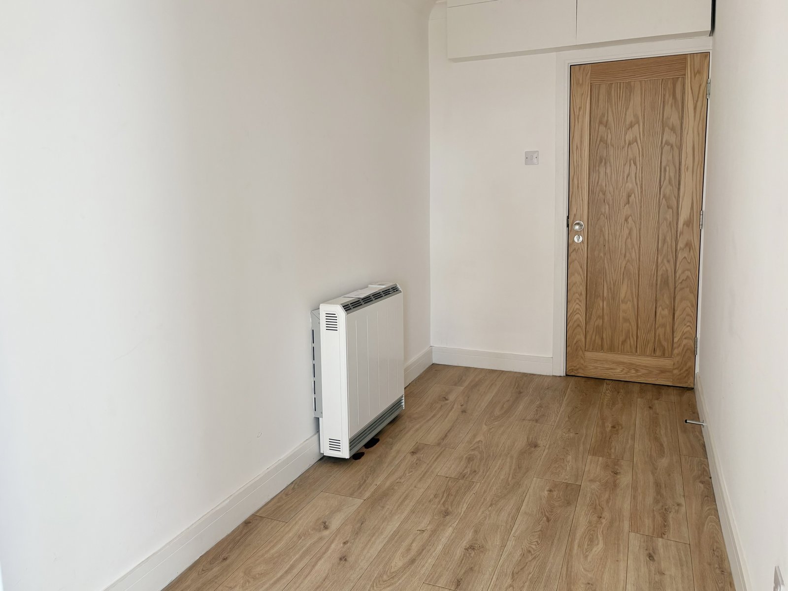 One Bedroom Flat — photo 3