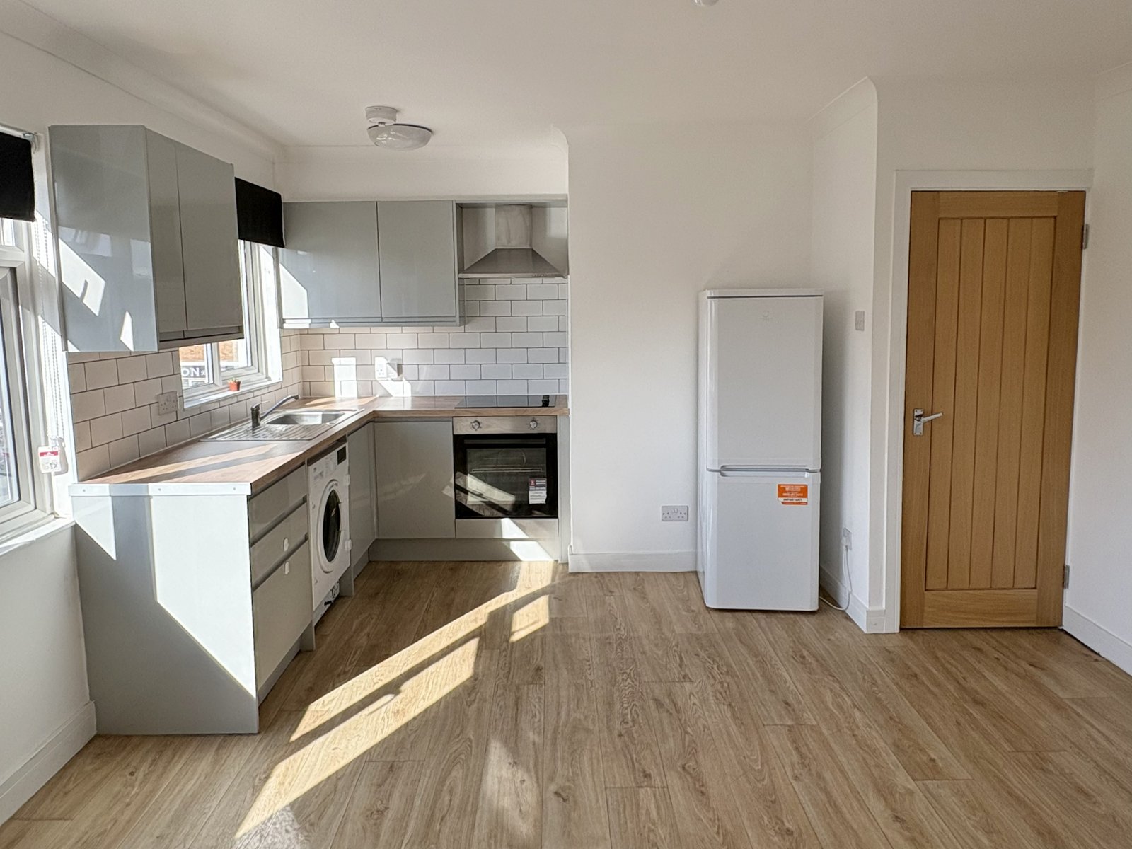 One Bedroom Flat — photo 9