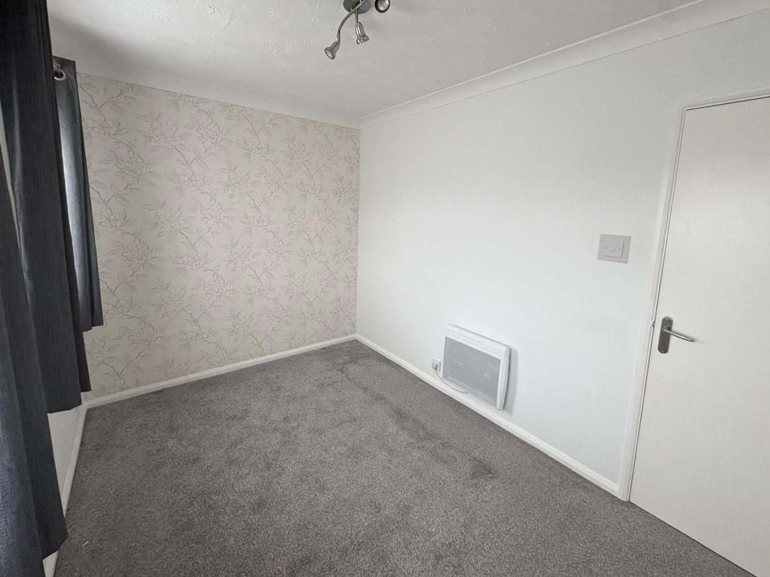 One Bedroom Flat — photo 8