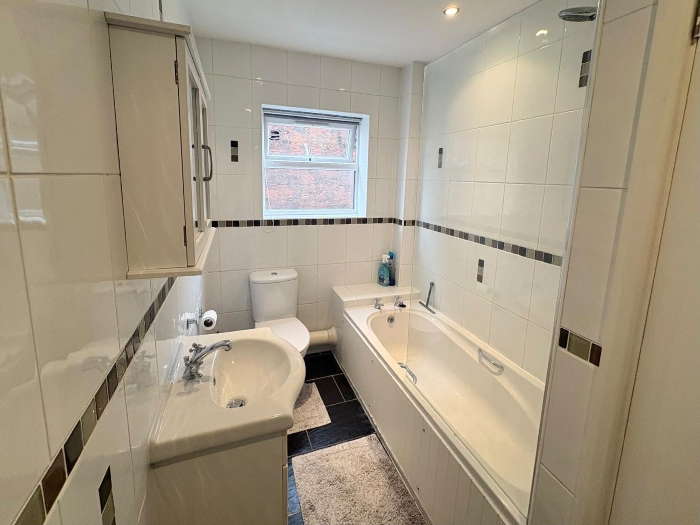One Bedroom Flat — photo 9